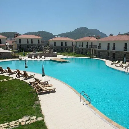 Apartahotel Orka Village