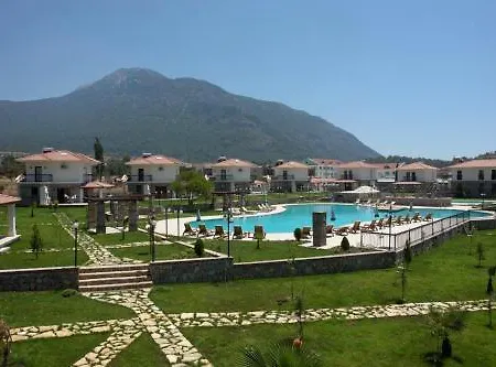 Aparthotel Orka Village 4*