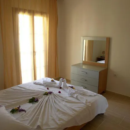 Orka Village Aparthotel